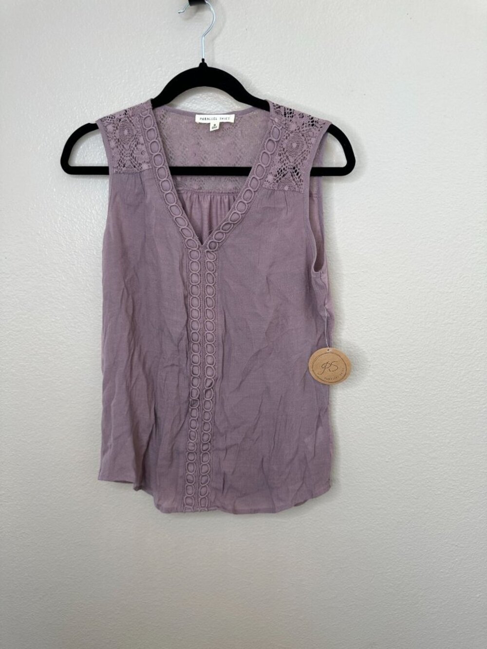 Parallel Skies Sleeveless Lavender Lace Trim Top Small Rayon Blend Elegant NEW